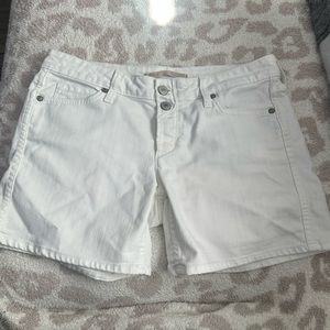 Vince Women’s White Denim Shorts Size 28